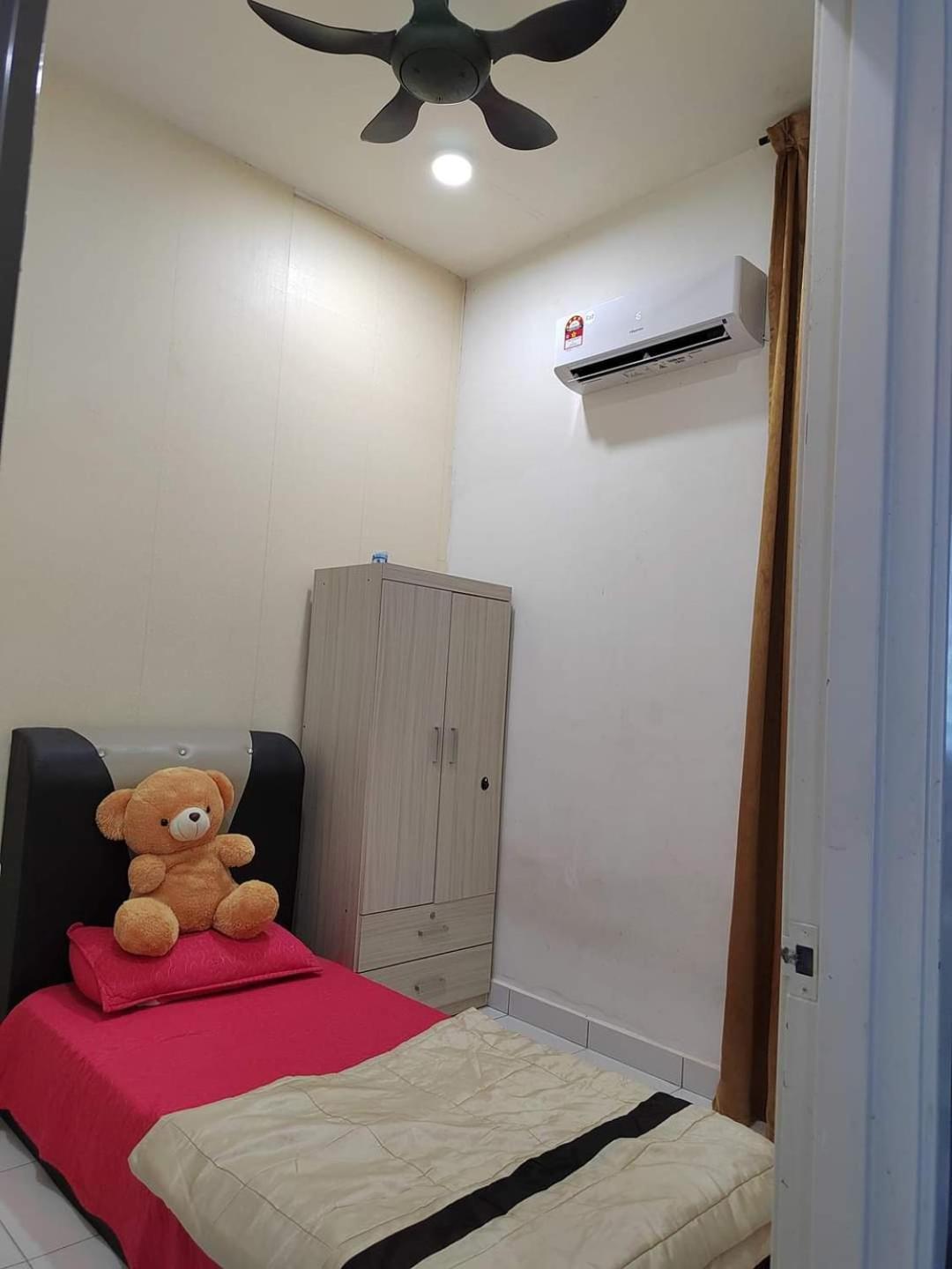Homestay Greenway Pasir Gudang Exterior foto